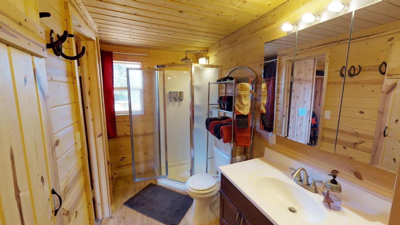 White Pine Cabin By Canyonlands Lodging Monticello Bagian luar foto